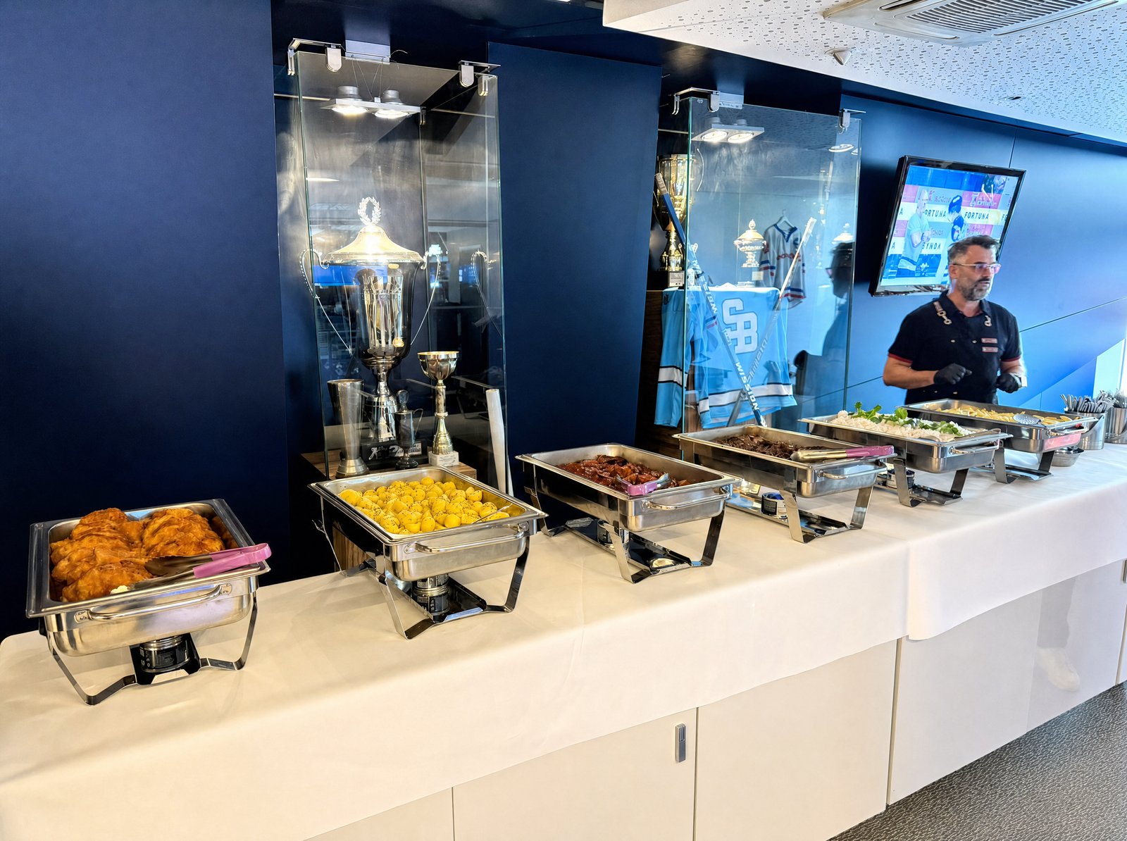 Športové eventy — catering v boxe HC Slovan Bratislava